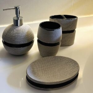 Celestia Noir Bath Set