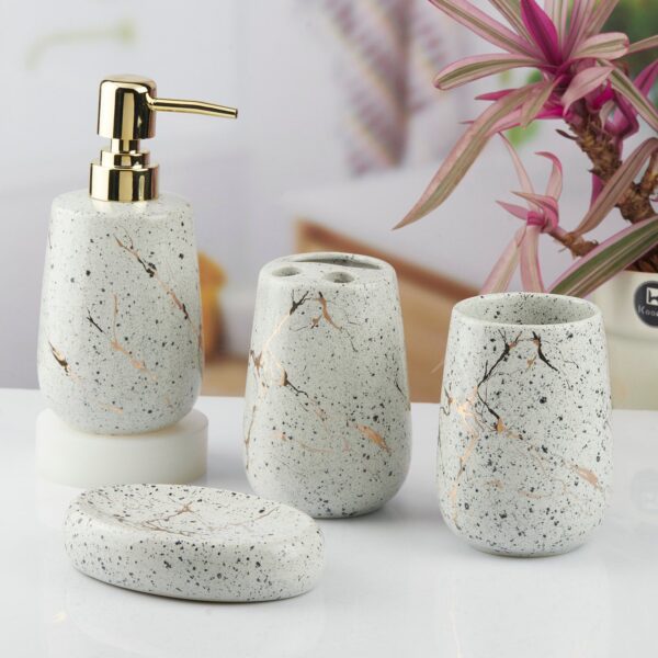 Ivory Luxe Bath Set - Image 2