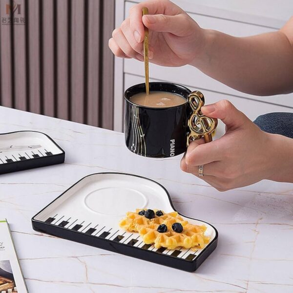 Piano Musical Cup & Saucer Set - Image 4