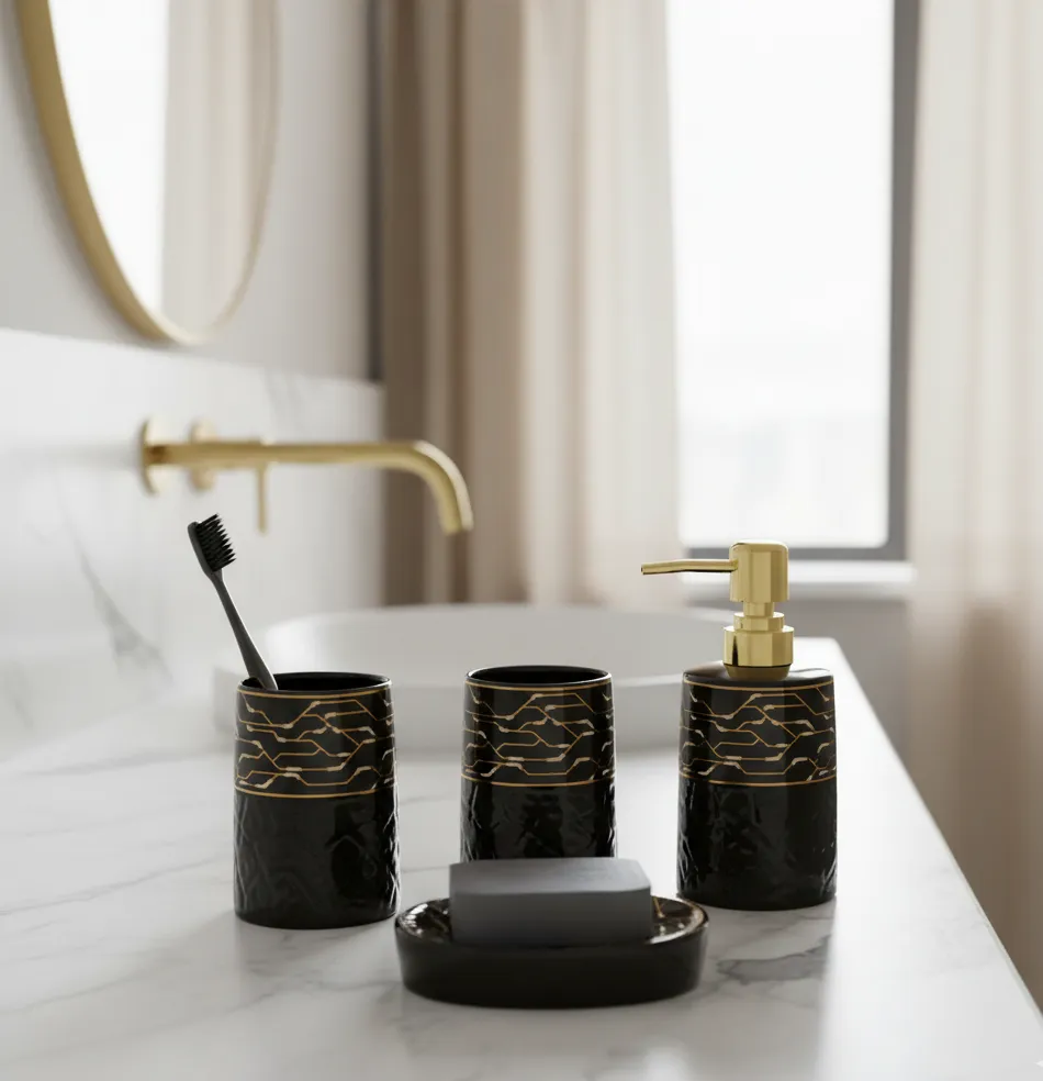 Nocturne Gold Bath Set - Image 4