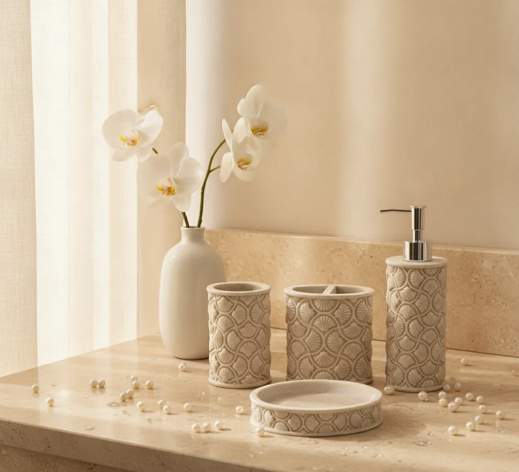 Pearl Leaf Bath Set