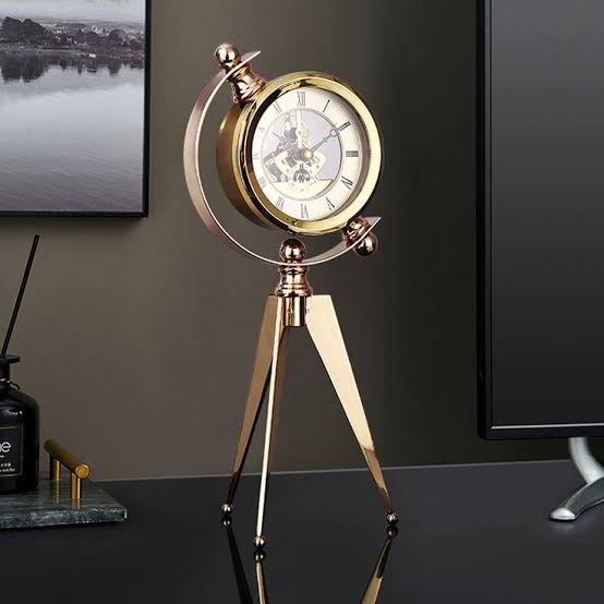 Grandeur Timepiece - Image 3