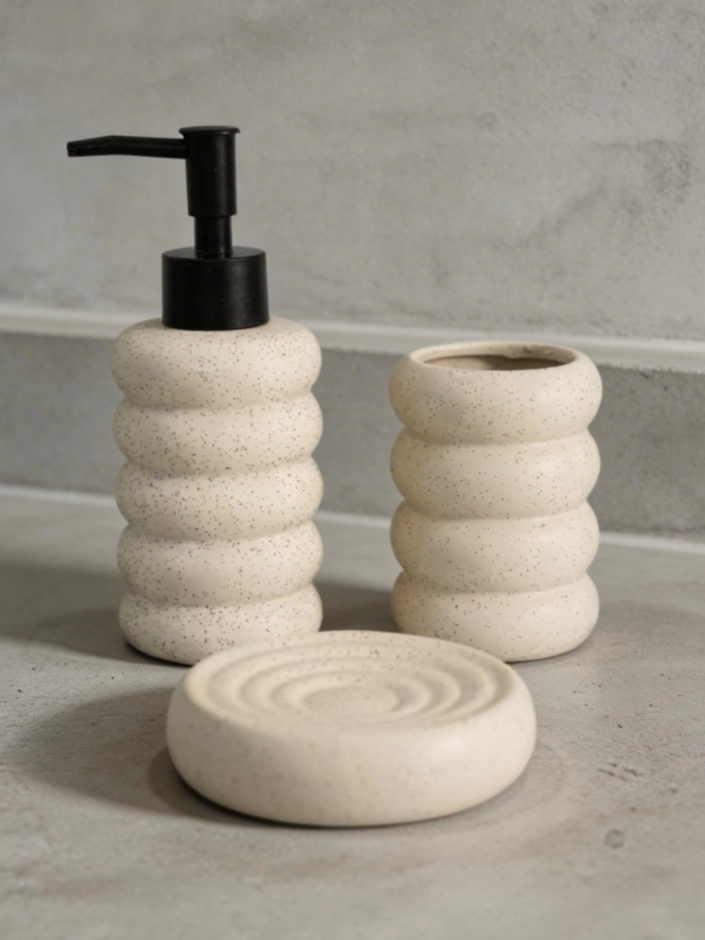 Casona Deco Bath Set - Image 2